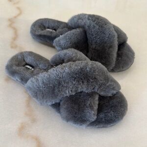 Lands' End Gray Plush Slippers with Cross-Strap Design